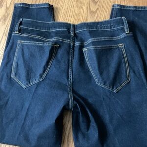 Vigoss Women's Deep Indigo straight leg tomboy size 30 waist
